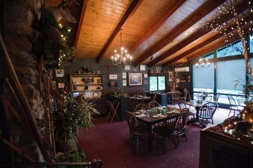 Hungry Trout Resort Motel