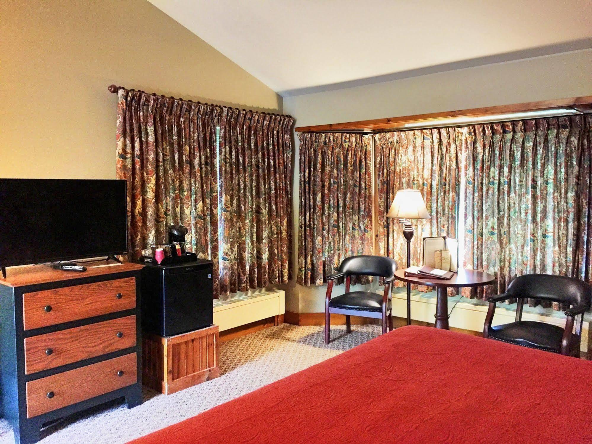 Motel Hungry Trout Resort 4*